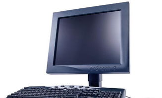 跨界追梦 大学生小罗放弃本专业，一年内通过计算机技术赚得十万元